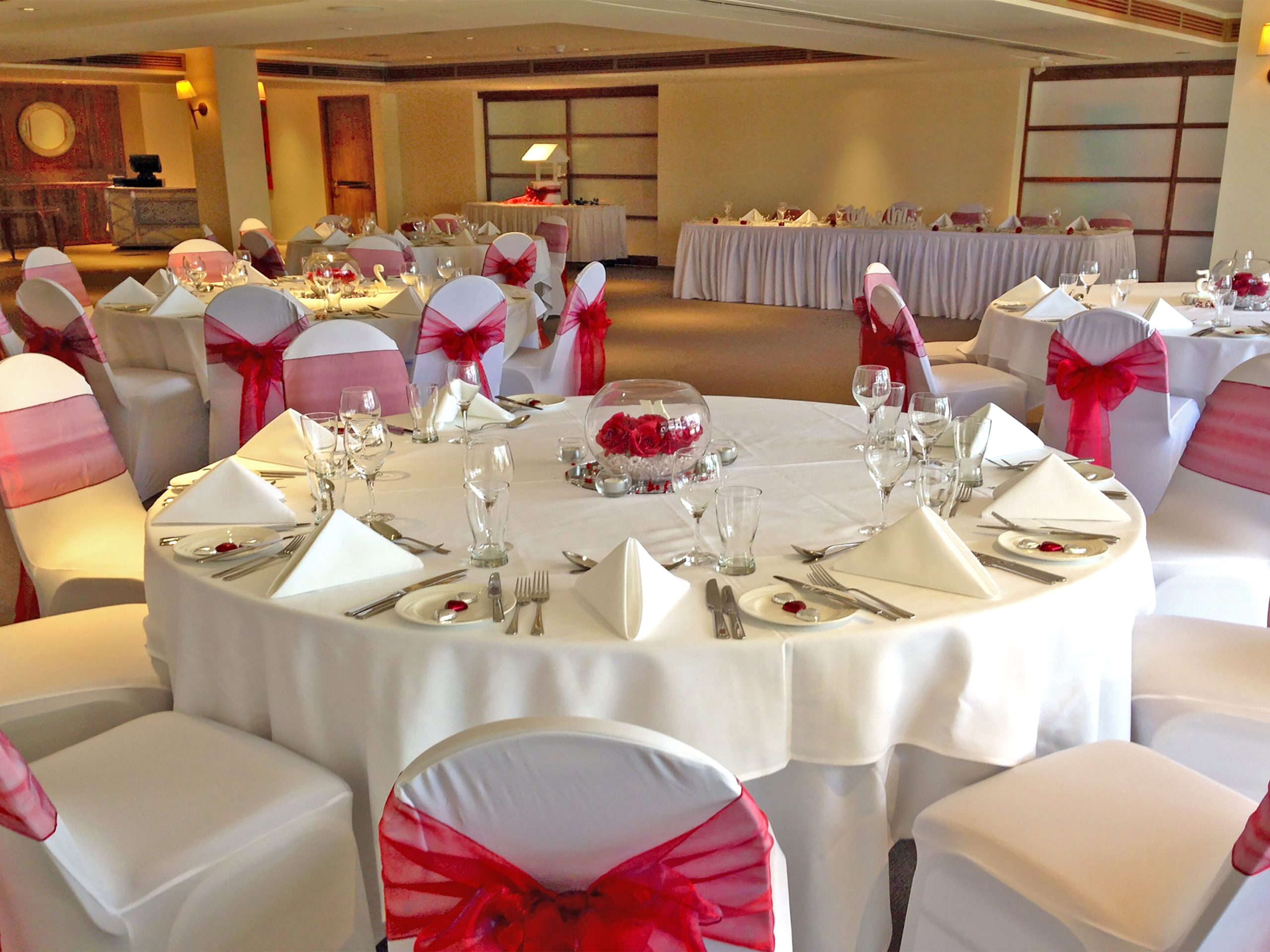 Coral Lounge - red