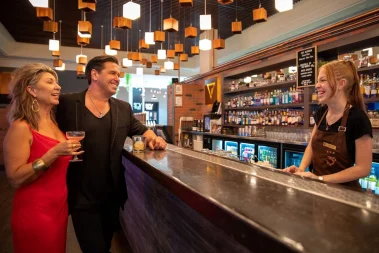 BAR36 - Bar